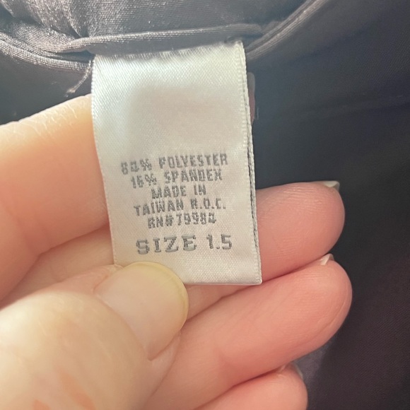 Zenergy by Chico's Brown lightweight Dress Slacks Size 1.5 or 10 or Medium - Picture 5 of 11